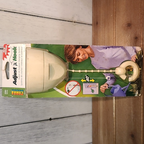 Plant hanging bundle: bracket, adjust. hook, 2 extenders NWT NIB - Picture 4 of 7